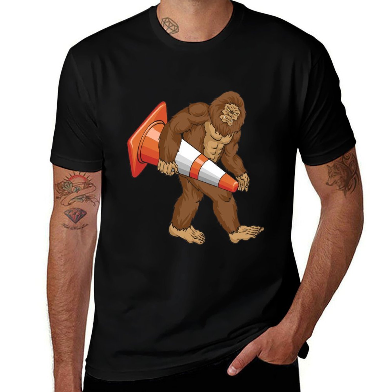 Road Traffic Cone - Bigfoot Traffic Cone - T-shirt amusant