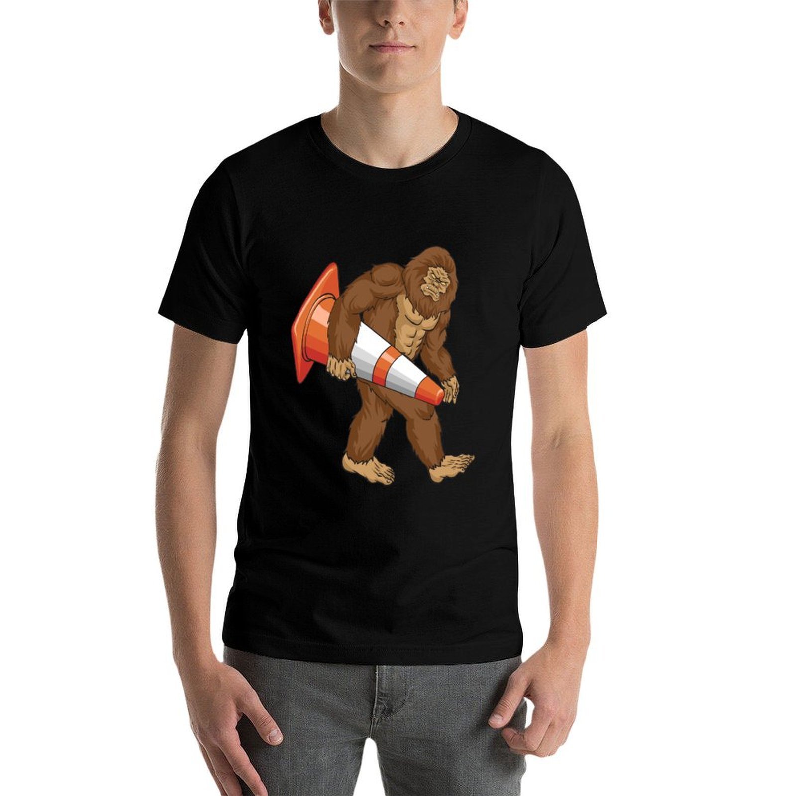 Bigfoot Traffic Cone - T-shirt - Road Traffic Cone avis et prix